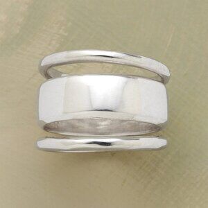 Sundance Capricious Ring Trio Silver Stack Rings NEW size 6